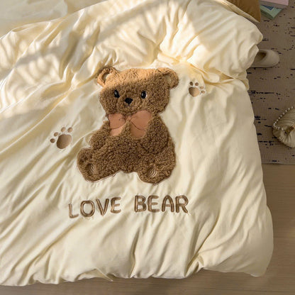 LOVE BEAR NEVRESİM TAKIMI