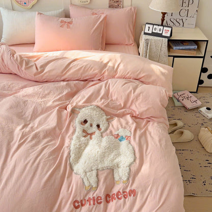 CUTIE CREAM NEVRESİM TAKIMI