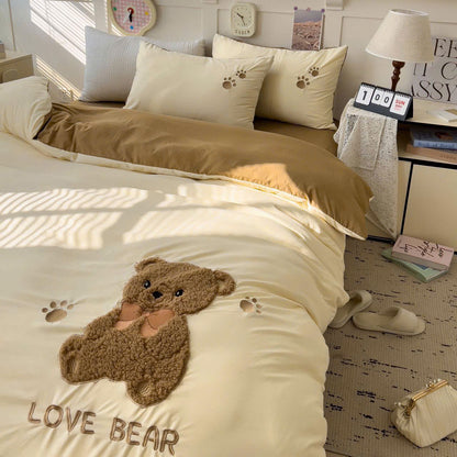 LOVE BEAR NEVRESİM TAKIMI